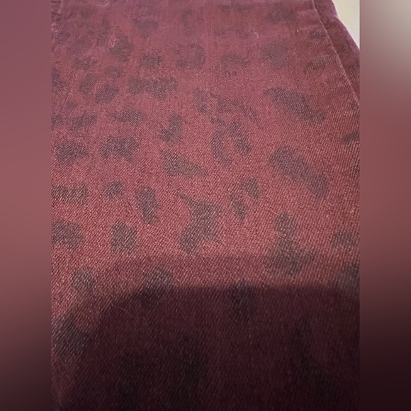 KanCan Victoria Mid-Rise Button Fly Jeans | Burgundy | Size 7 / 27 - Picture 16 of 16